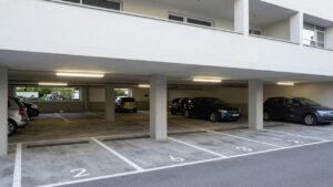 loi sur les stationnement en copropriete